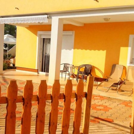 Apartman Kolan Ngoại thất bức ảnh